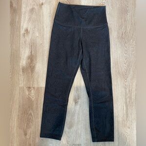Lululemon size 4 High-Waist Black Textured Leggings